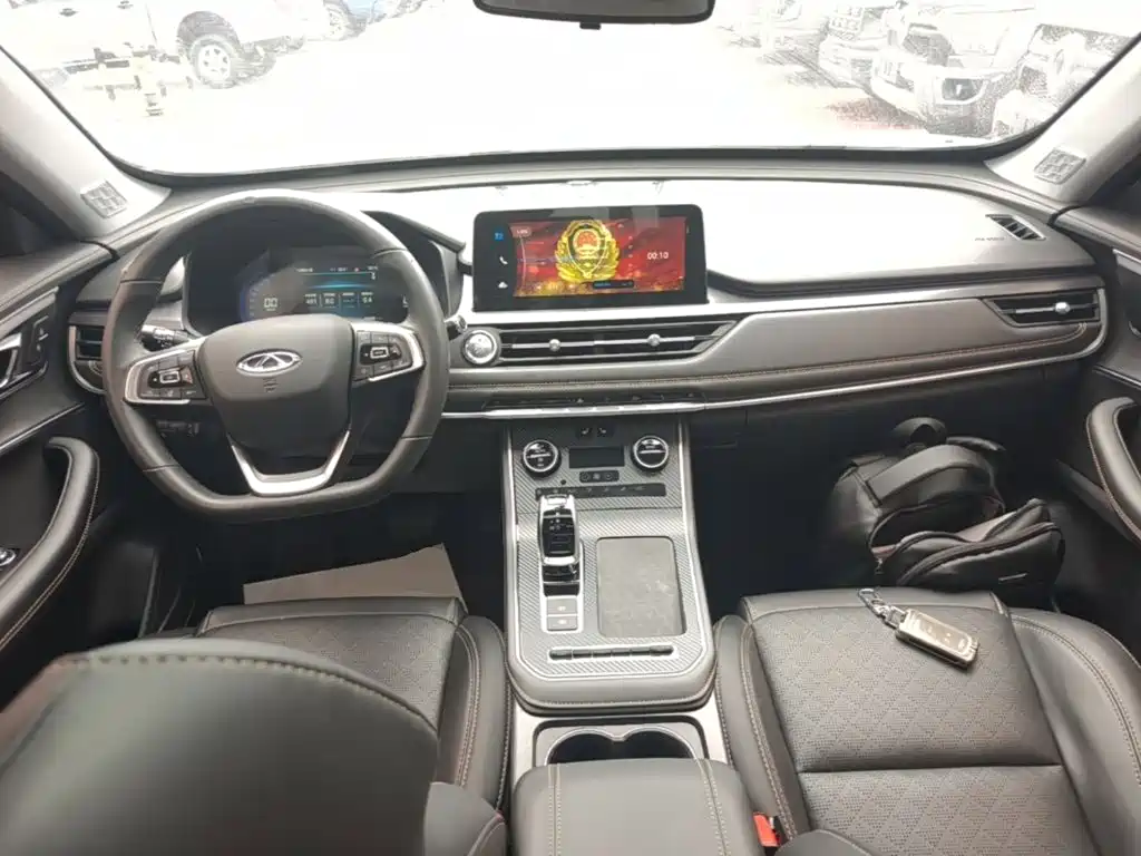 Chery Tiggo 8 2021 — фото 10