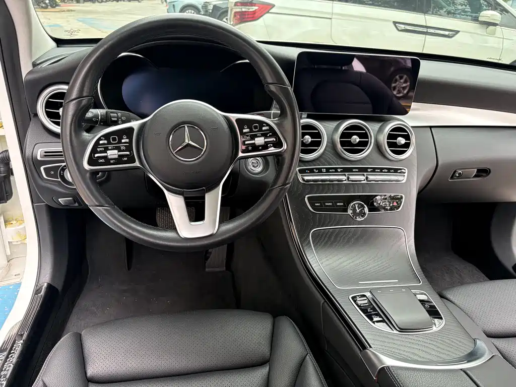 Mercedes-Benz C-Class 2021 — фото 14
