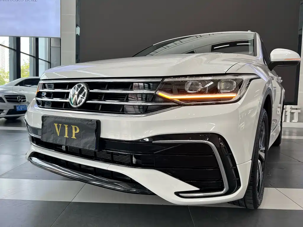 Volkswagen Tiguan X 2021 — фото 18