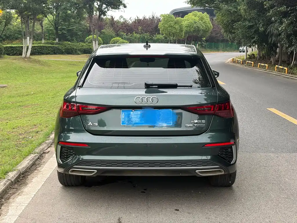 Audi A3 2023 — фото 13