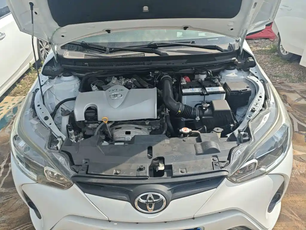 Toyota Yaris L 2019 — фото 20