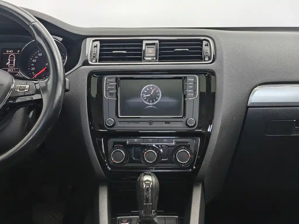 Volkswagen Sagitar 2019 — фото 12