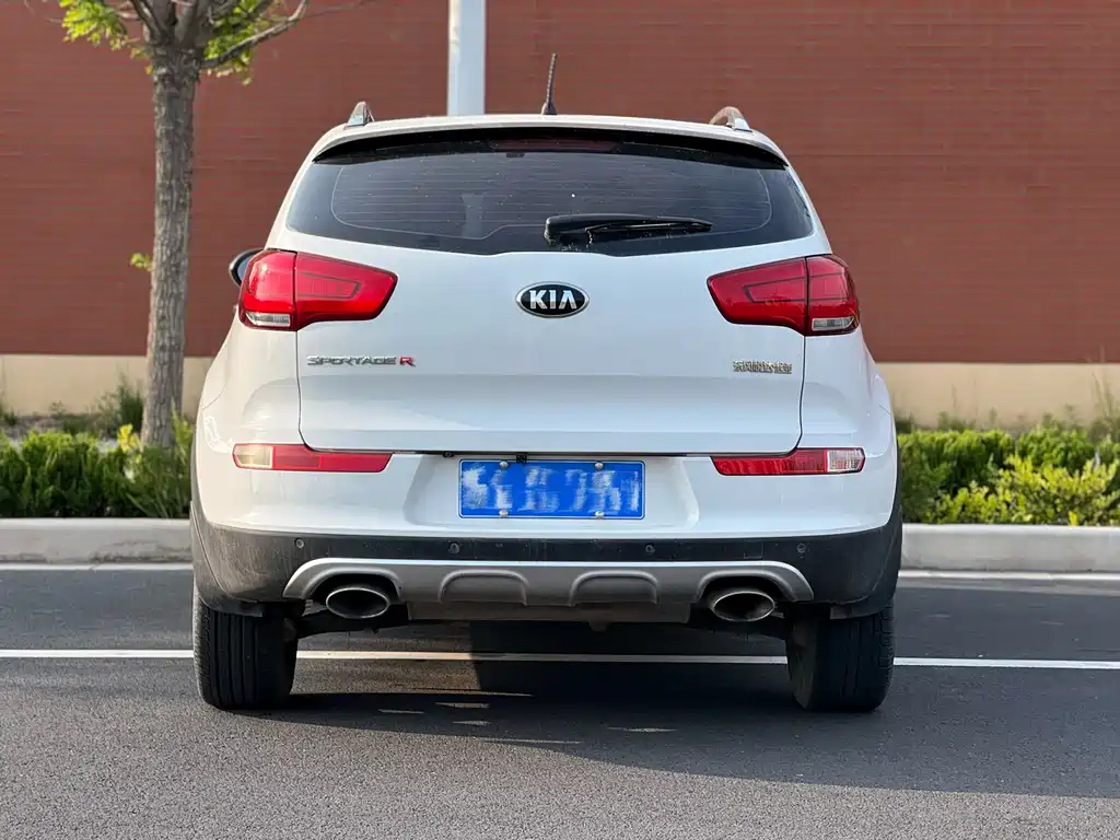 Kia Sportage 2015 — фото 8