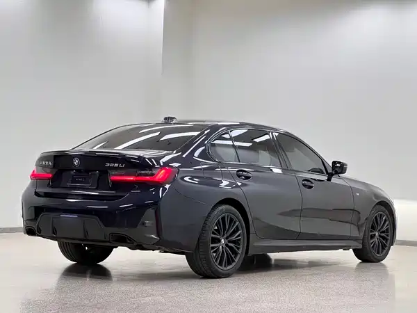 BMW 3 Series 2024