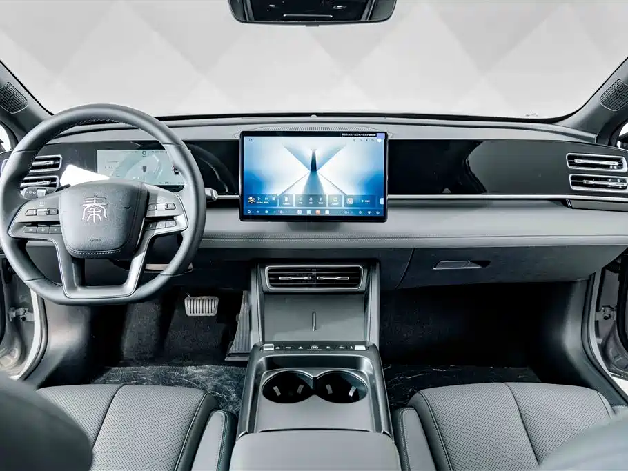 BYD Qin L 2026 — фото 12
