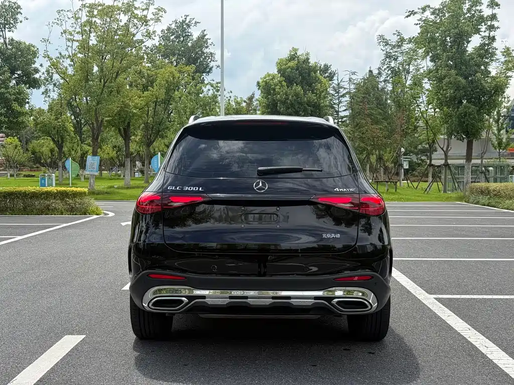 Mercedes-Benz GLC 2024
