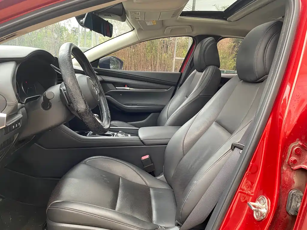 Mazda 3 Angkesela 2022