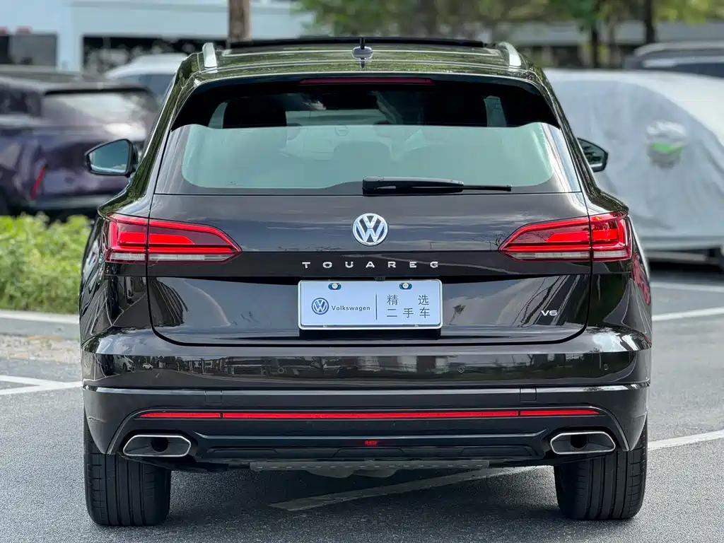 Volkswagen Touareg 2020 — фото 15