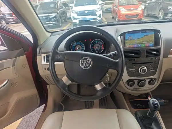 Buick Excelle 2015