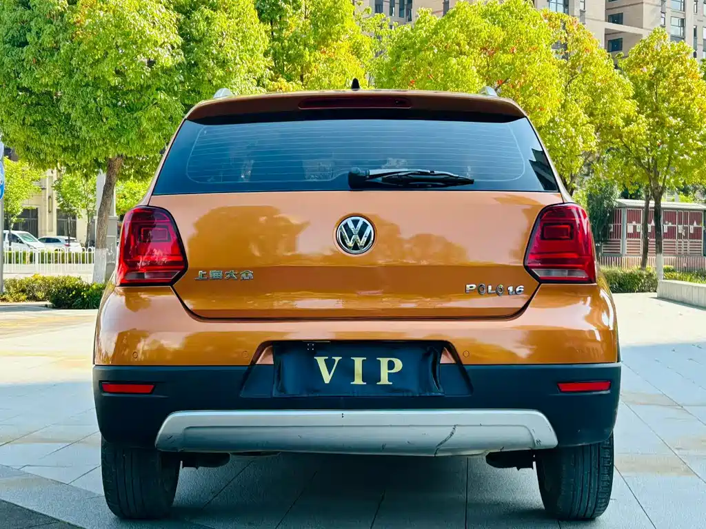 Volkswagen Polo 2015 — фото 8