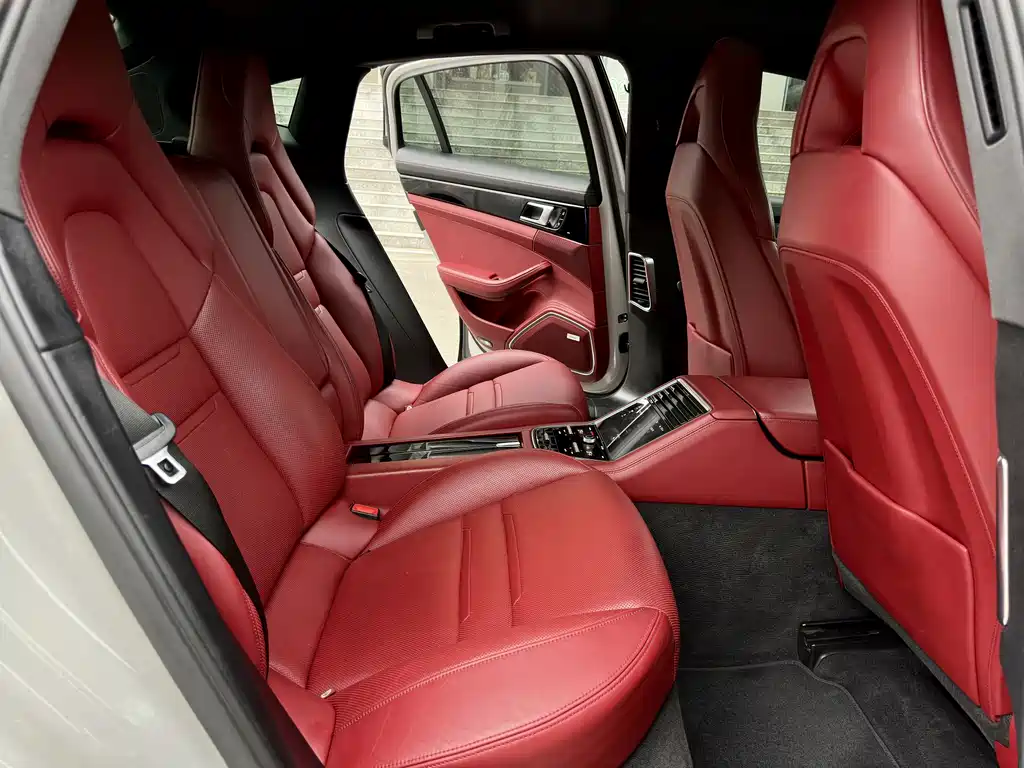 Porsche Panamera 2020 — фото 13
