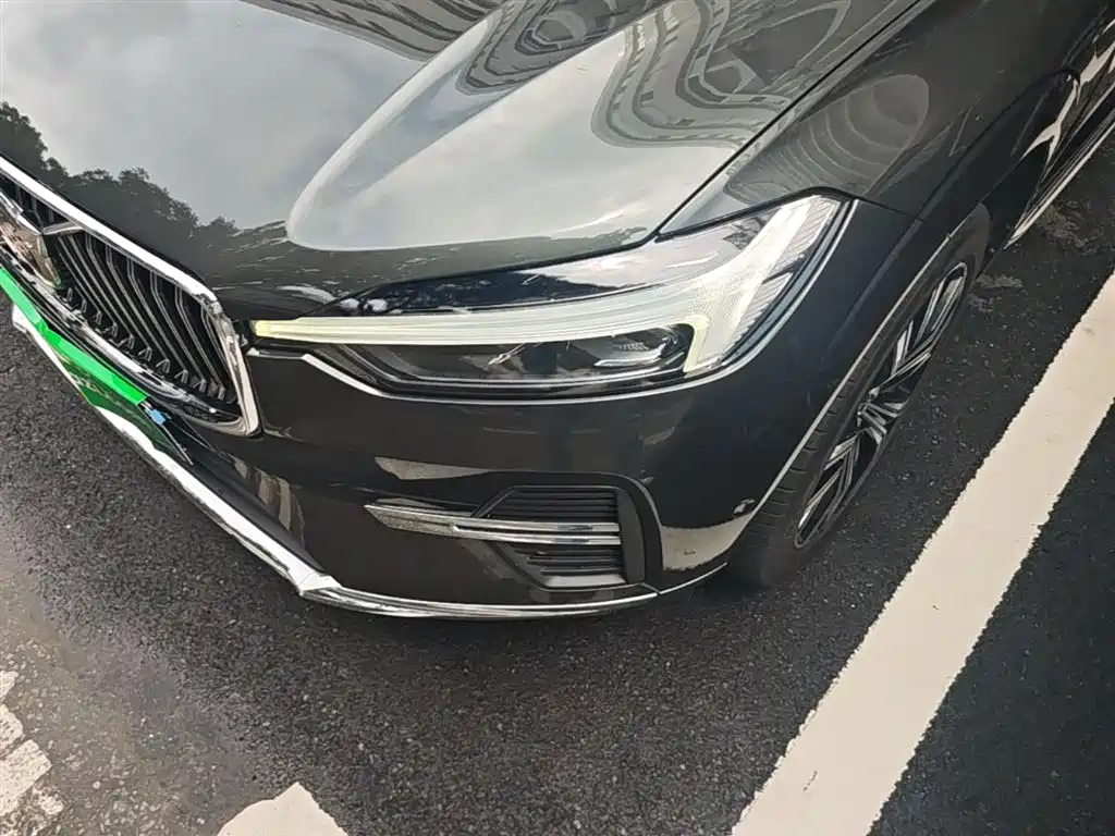 Volvo XC60 PHEV 2021 — фото 24