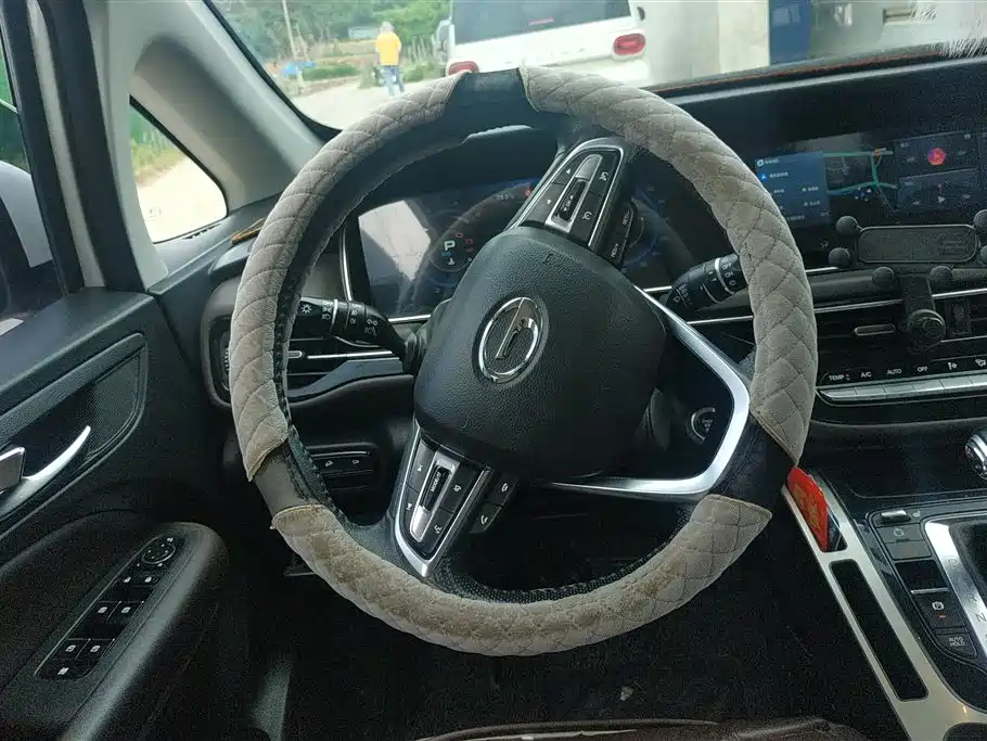GAC Motor Trumpchi M6 2019 — фото 14