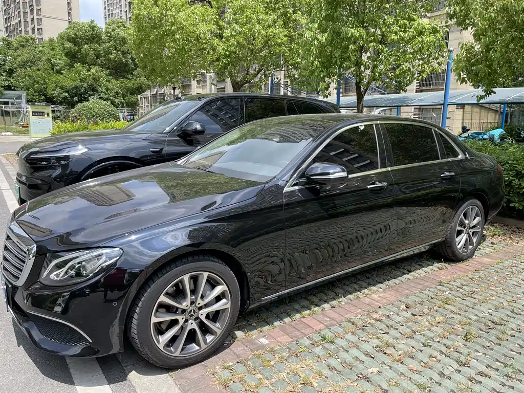 Mercedes-Benz E-Class 2019 — фото 1