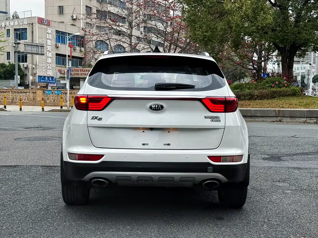 Kia KX5 2017 — фото 6