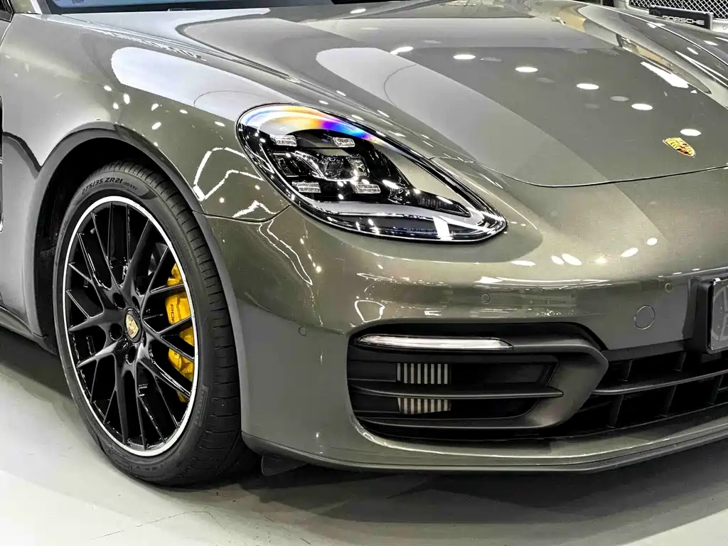 Porsche Panamera 2023 — фото 11