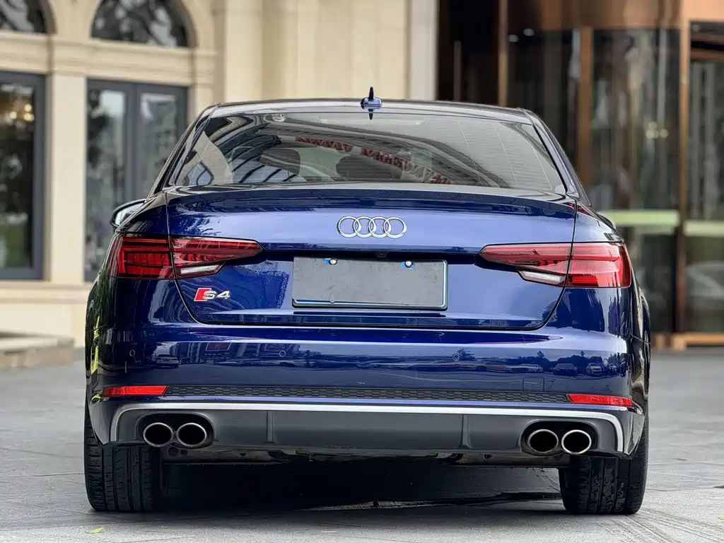 Audi S4 2019 — фото 10
