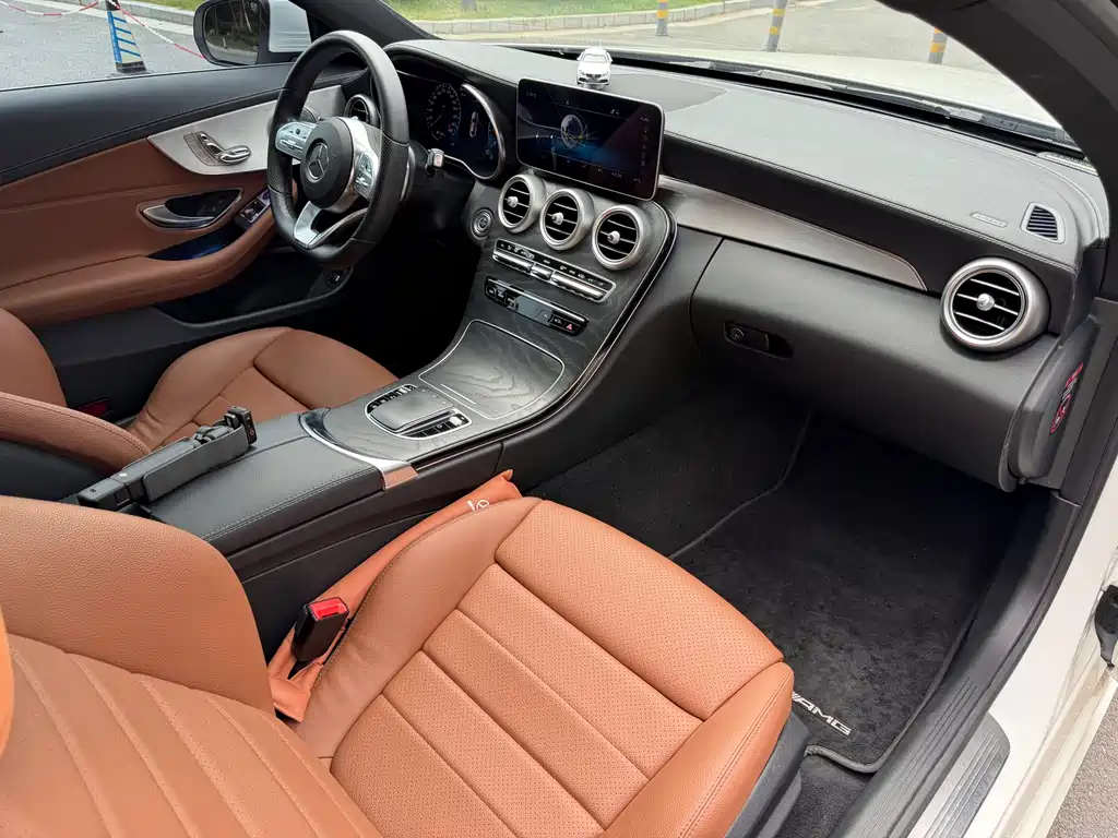 Mercedes-Benz C-Class 2019 — фото 5