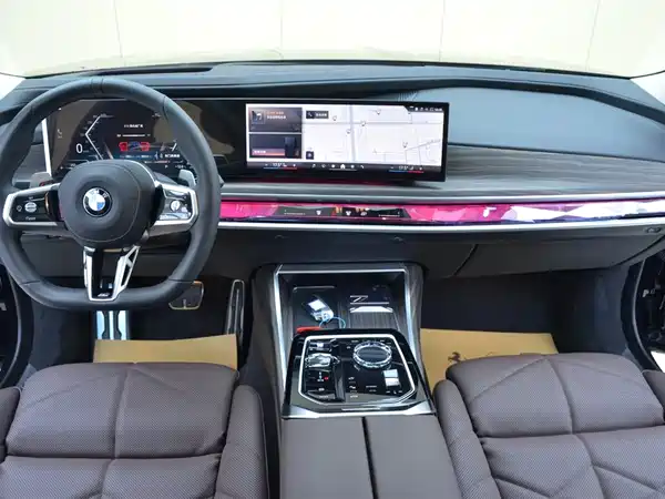 BMW 7 Series 2023