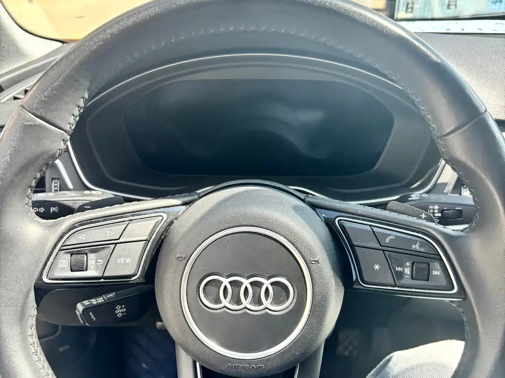 Audi A4L 2020 — фото 6