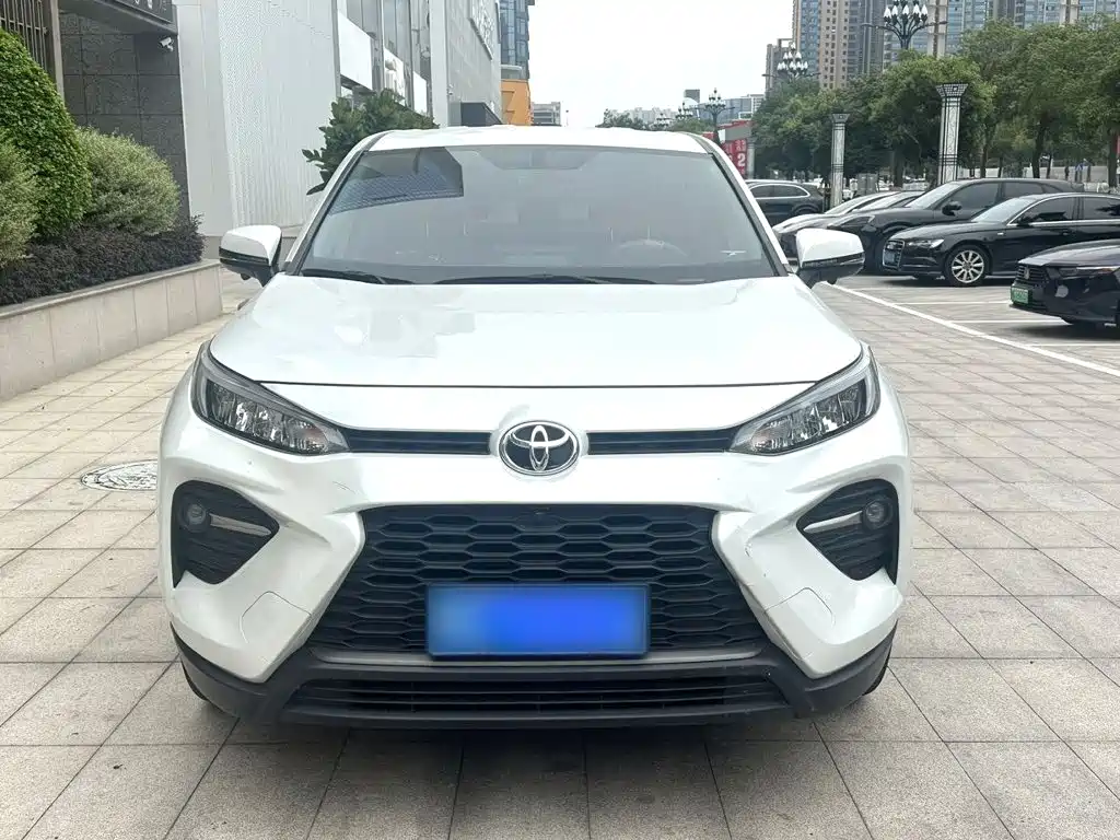 Toyota Wildlander 2022 — фото 3
