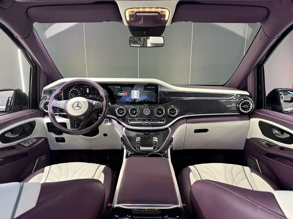 Mercedes-Benz Vito 2022 — фото 12