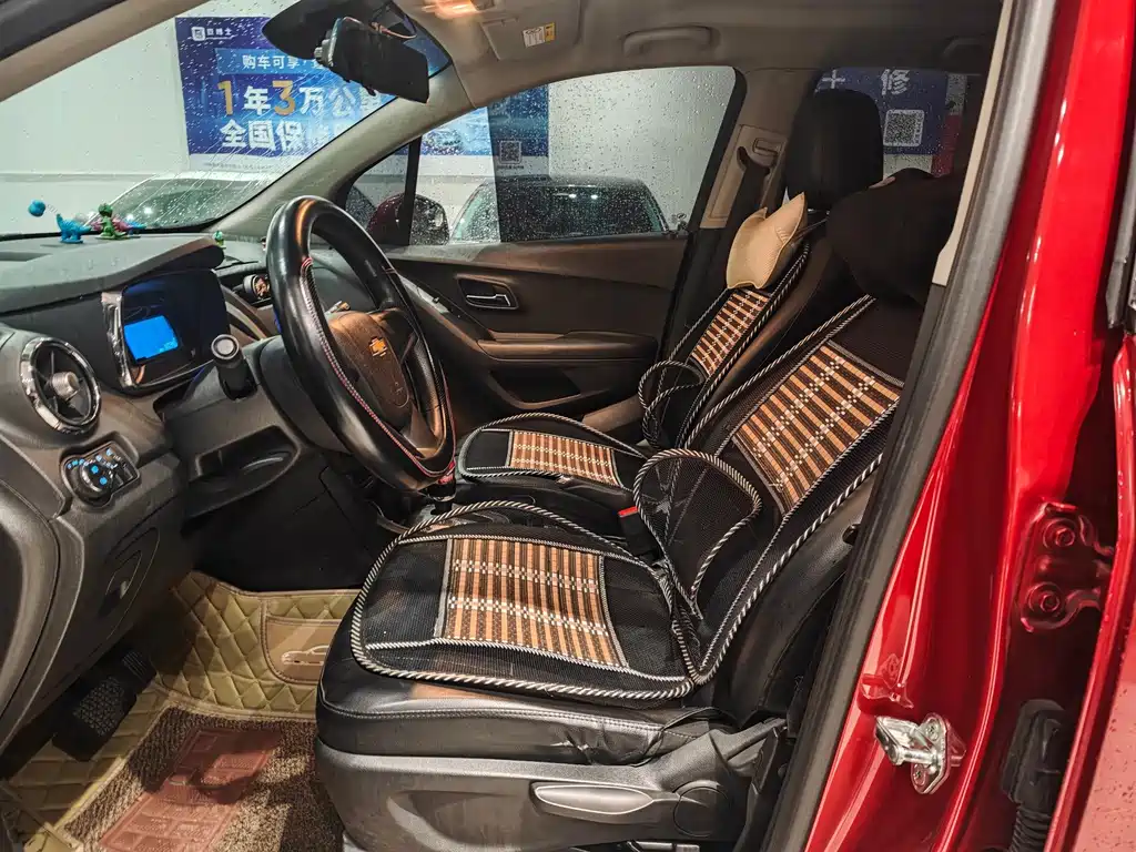 Chevrolet Trax 2015 — фото 7