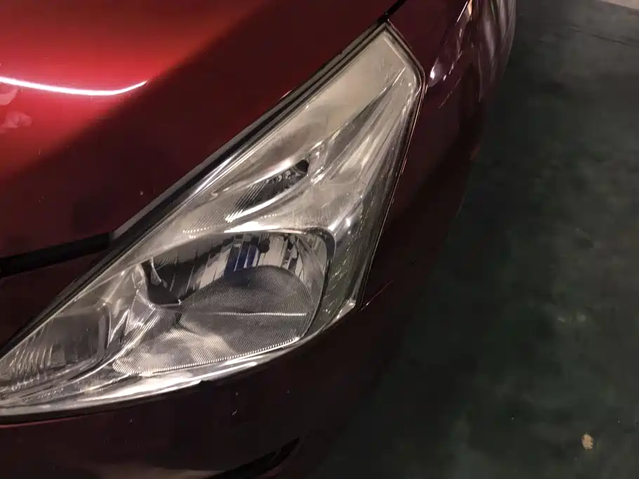 Nissan Tiida 2012