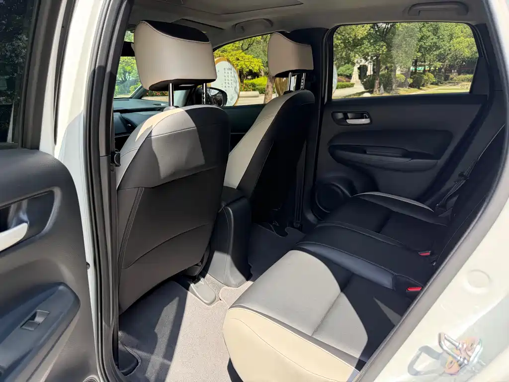Honda Fit 2024 — фото 9