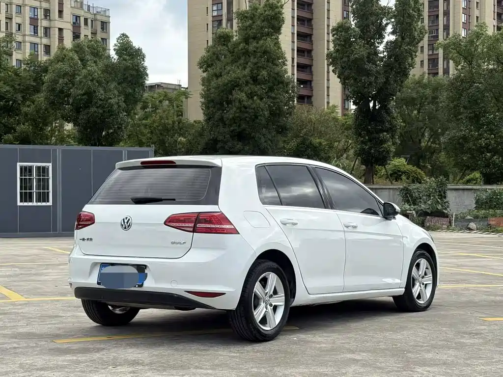 Volkswagen Golf 2014