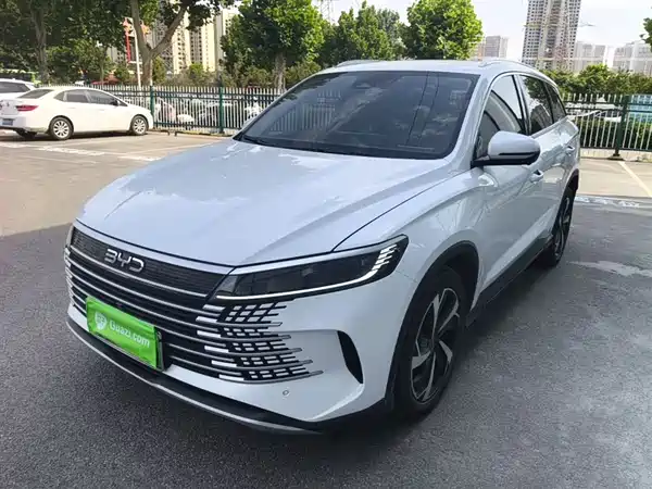 BYD Sealion 05 DM-i 2025
