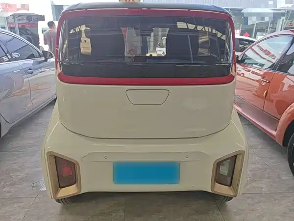 Baojun E200 2019