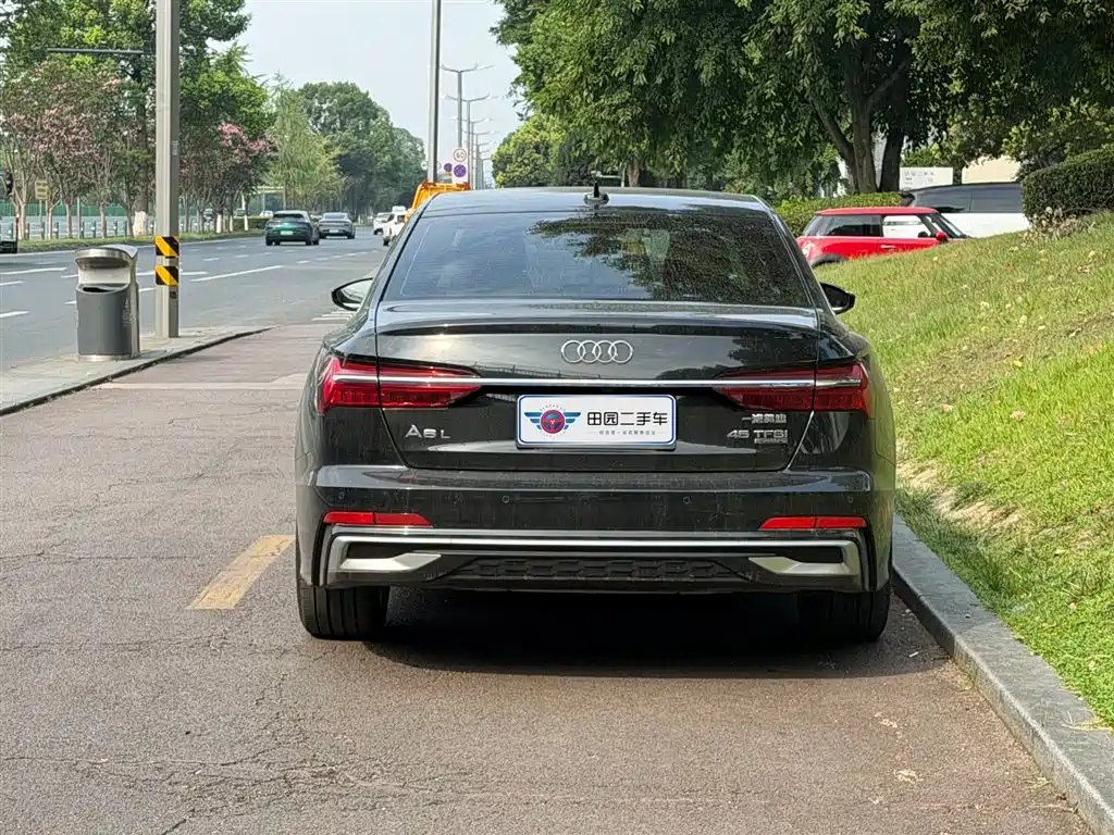 Audi A6L 2023
