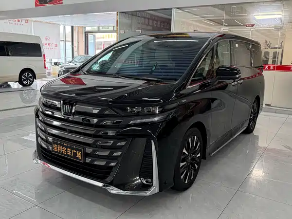 Toyota Vellfire 2024