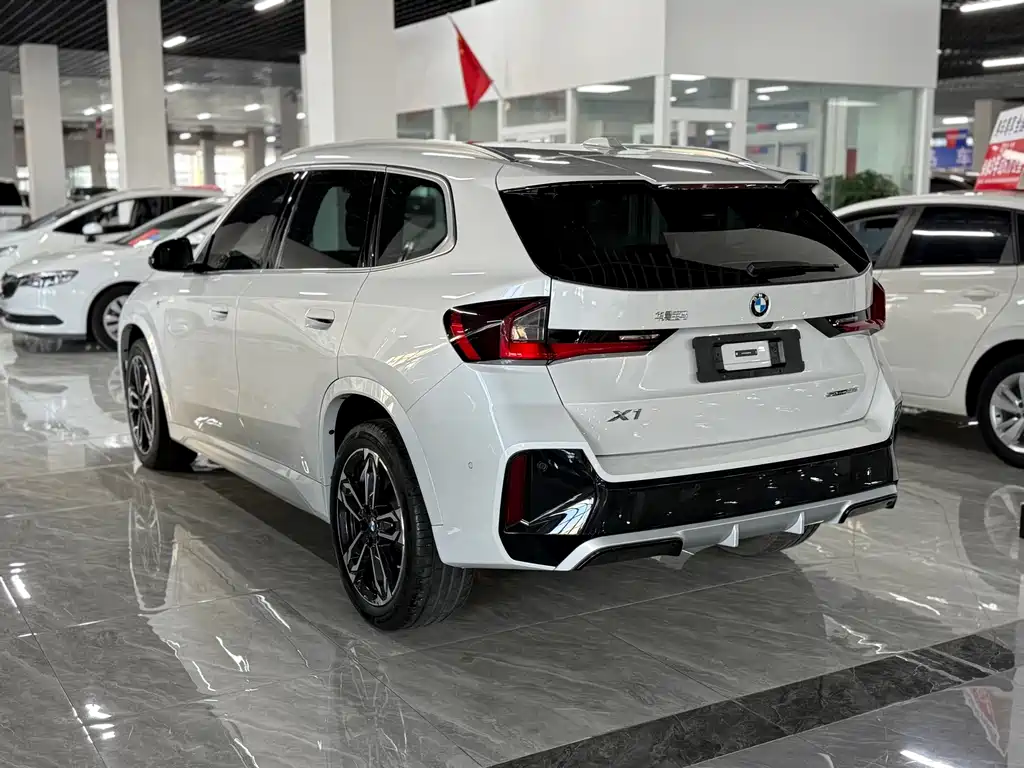 BMW X1 2024 — фото 10