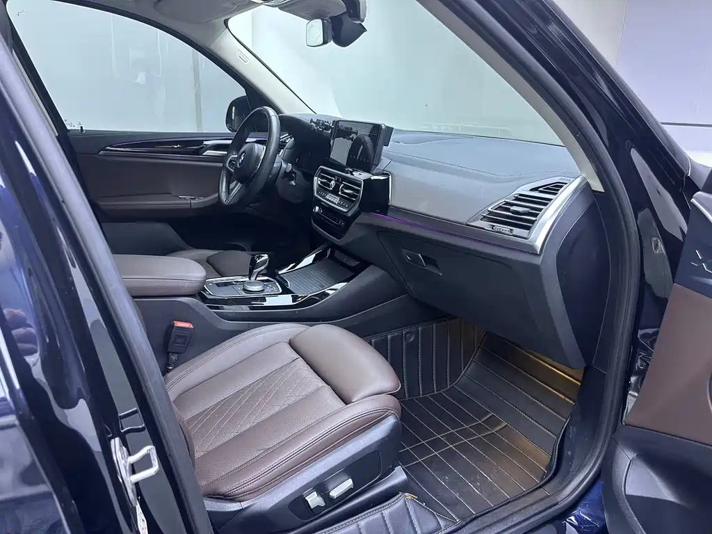 BMW X3 2022 — фото 11