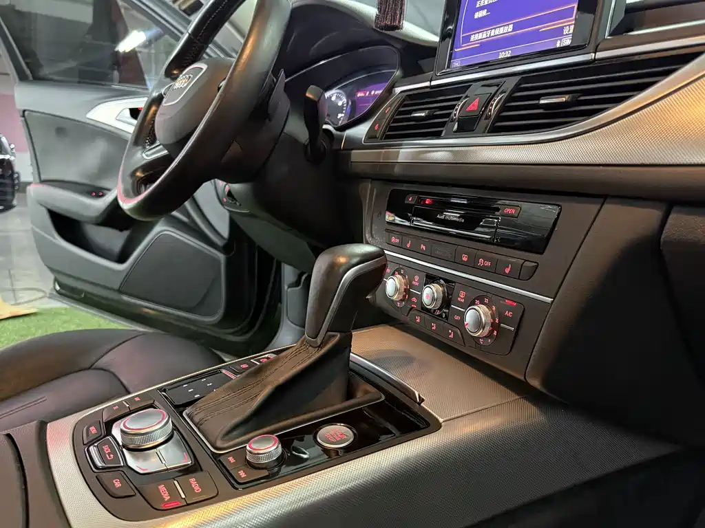 Audi A6L 2016 — фото 18