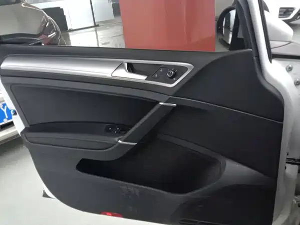 Volkswagen Golf 2020