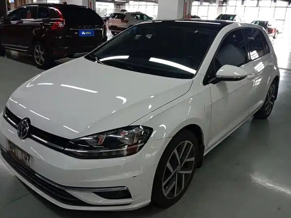 Volkswagen Golf 2020