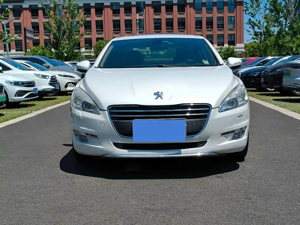 Peugeot 508 2013 — фото 2