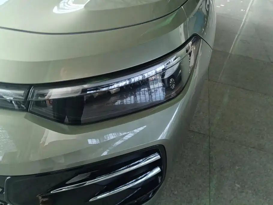 Volkswagen Tayron 2025