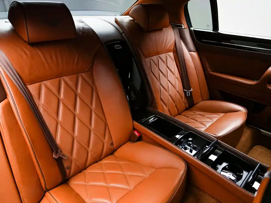 Bentley Flying Spur 2010 — фото 14