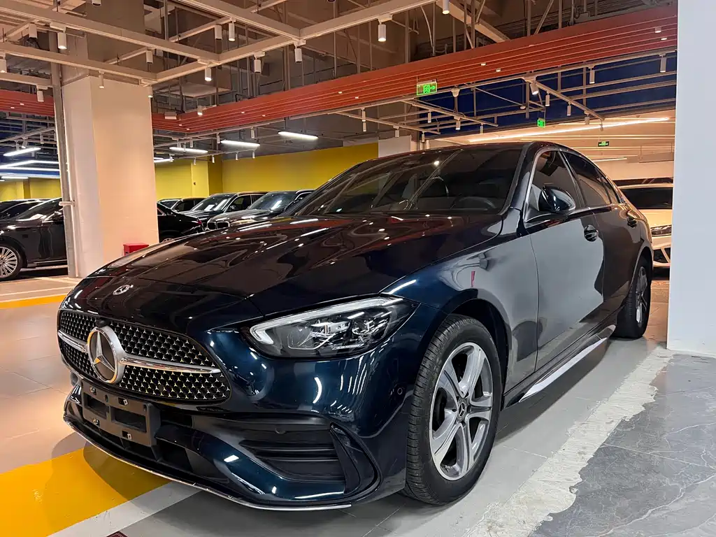 Mercedes-Benz C-Class 2022