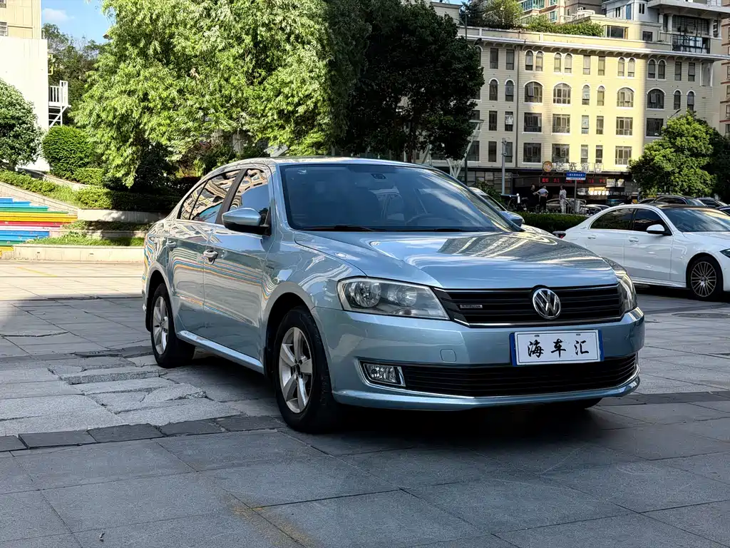 Volkswagen Lavida 2014