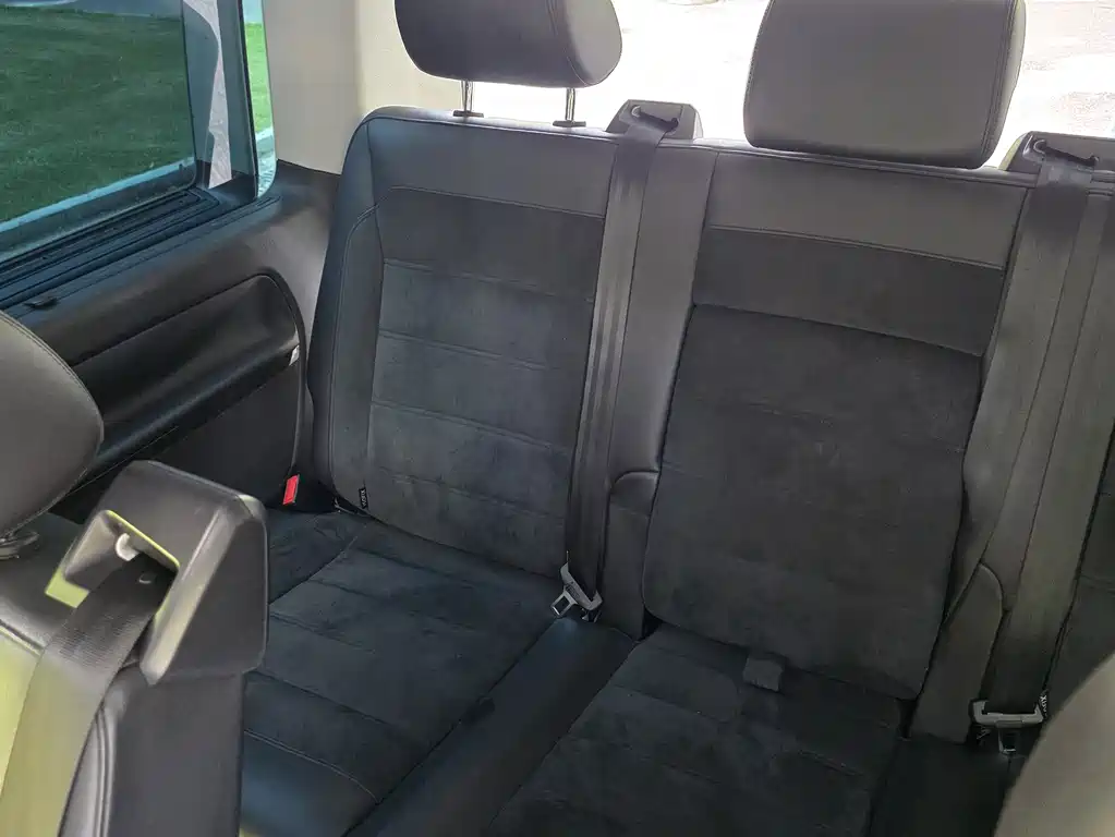 Volkswagen Multivan 2019 — фото 23