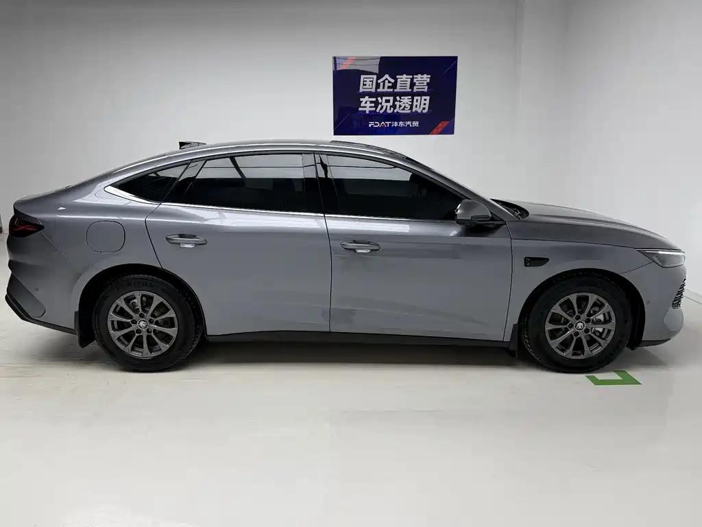 BYD Qin L 2025 — фото 7