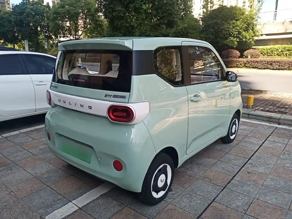 Wuling MINIEV 2025