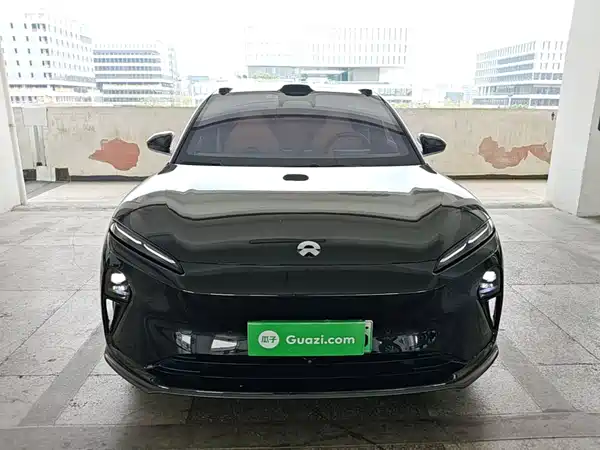 NIO ET5 2024