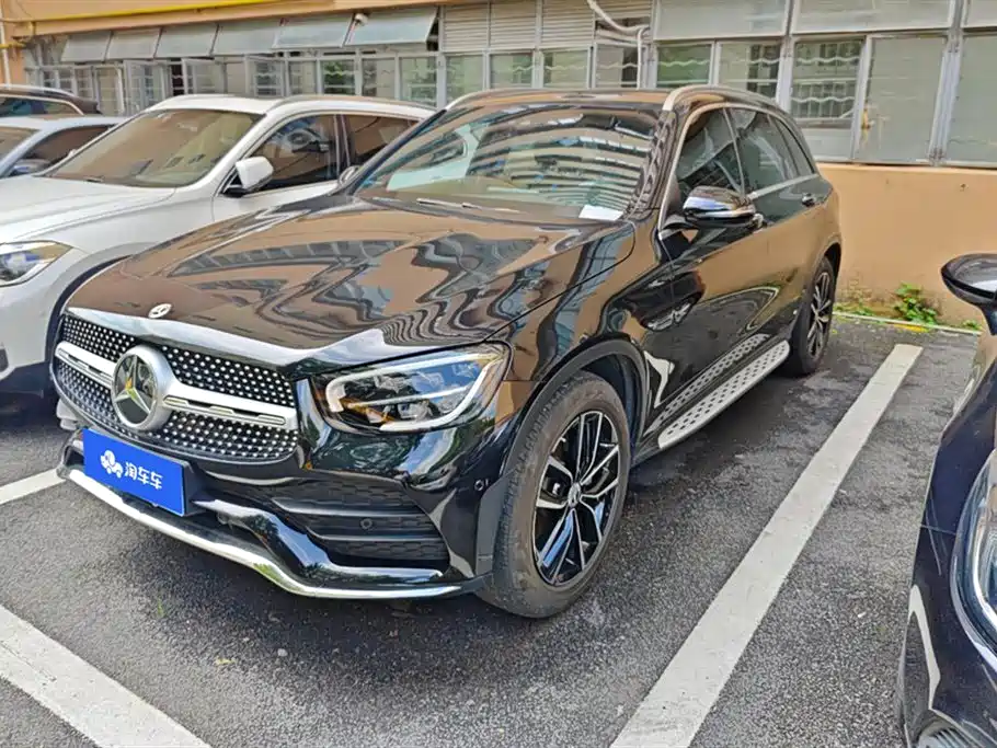 Mercedes-Benz GLC 2021 — фото 1