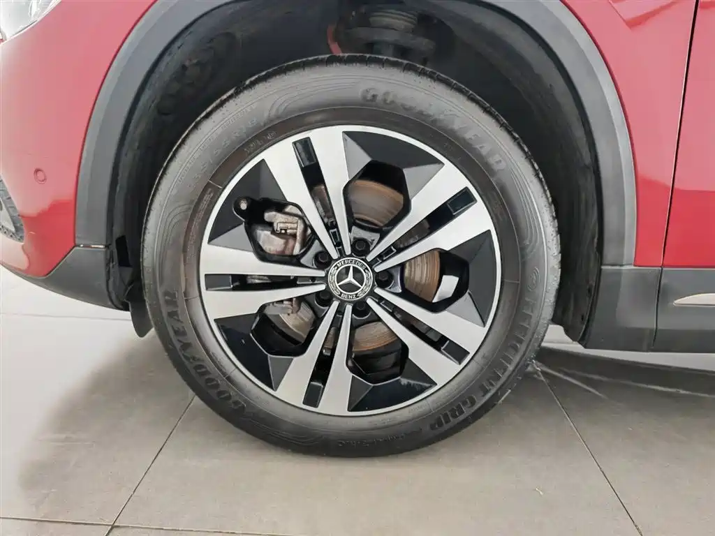 Mercedes-Benz GLA 2020 — фото 17